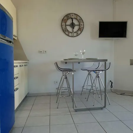 Apartment Alery Terrace Ac Wifi By Affitto-nizza
